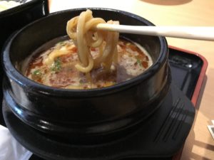 【麺家花一】家系ラーメン定番の醤油豚骨スープに太麺！鹿児島で横浜魂を堪能！