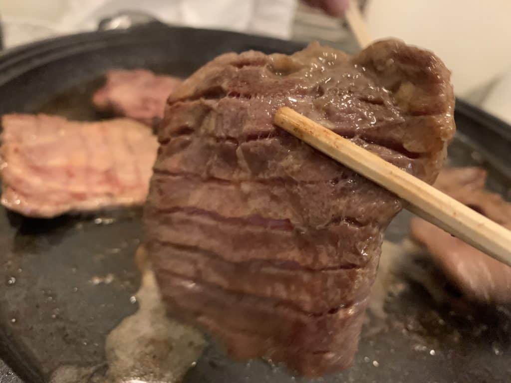宮城の仙台から本場の牛タンが送ってきたので鹿児島の肉で出迎えた話。